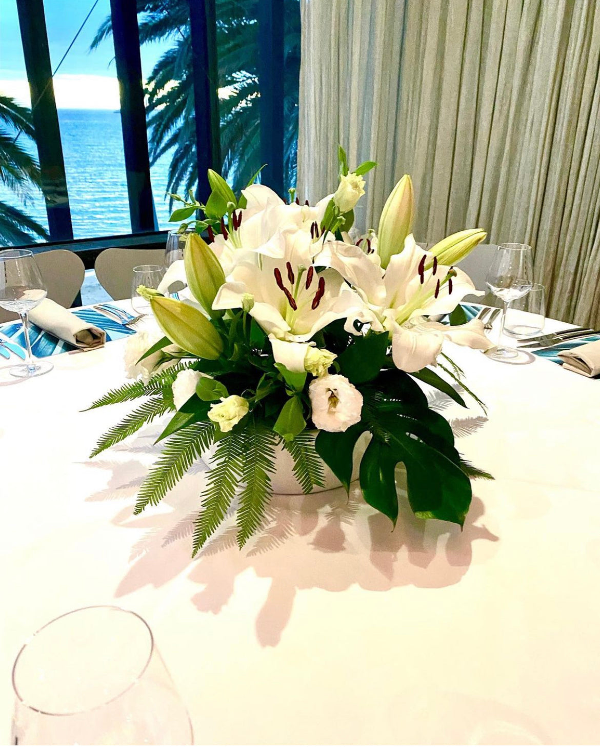 Round Floral Table Centrepiece image 0