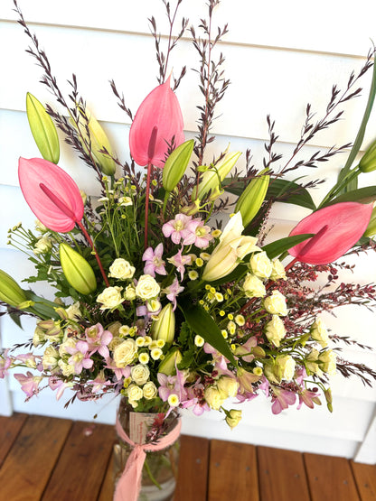 Deluxe Vase Arrangement image 2